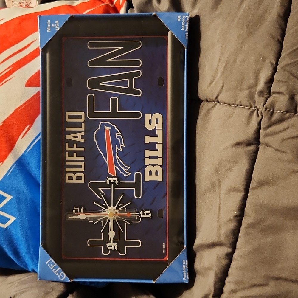 Buffalo Bills #1 Fan quartz clock